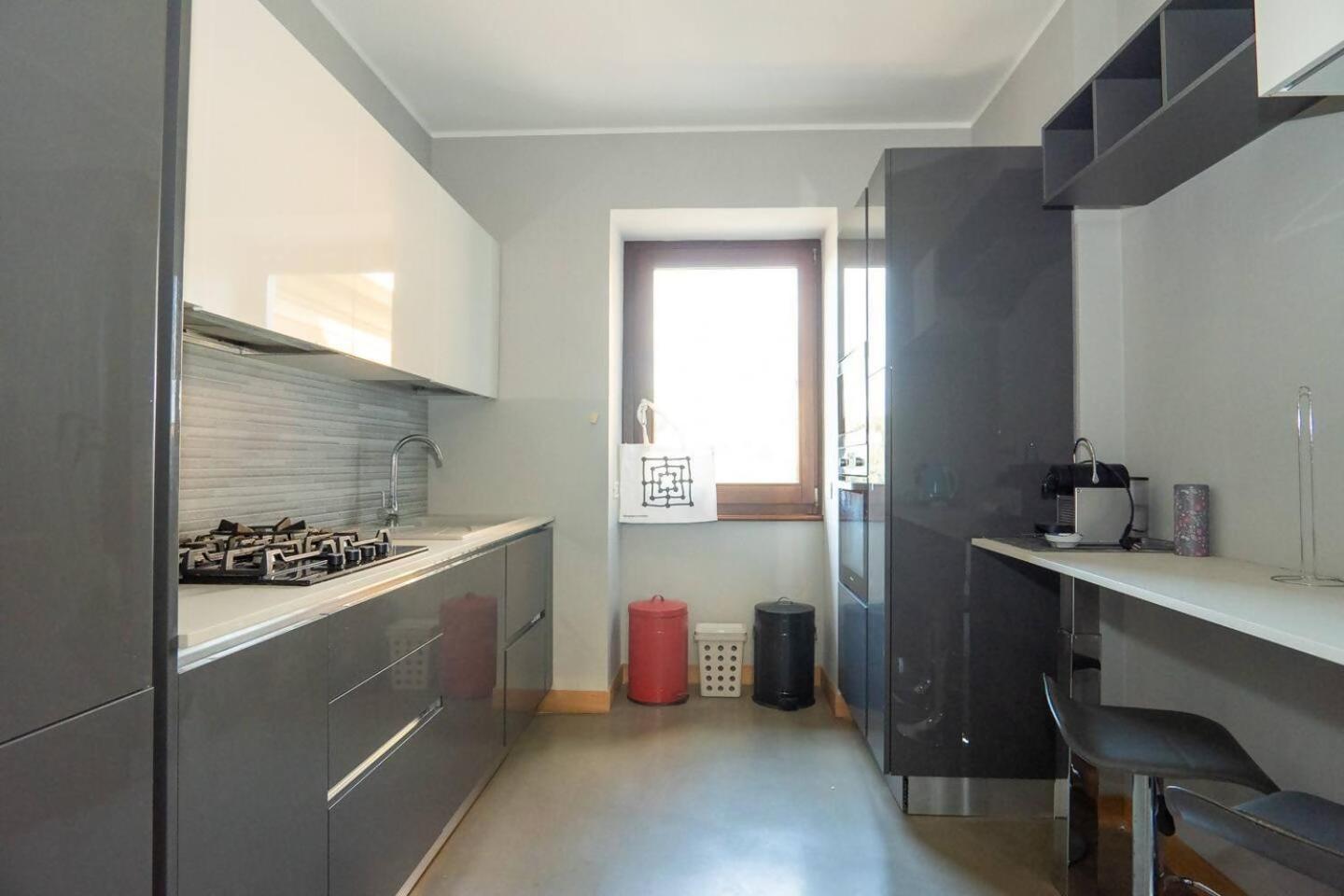 Divine View Apartment