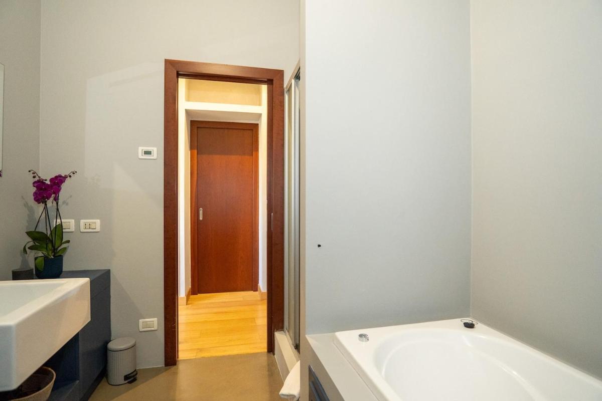 Divine View Apartment