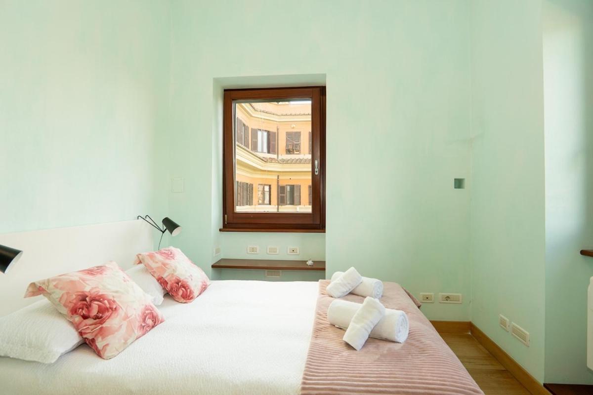 Divine View Apartment Rom